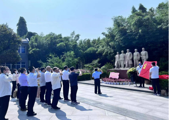 7.1迎七一，探尋紅色足跡 重溫紅色記憶(1)(1)470.png